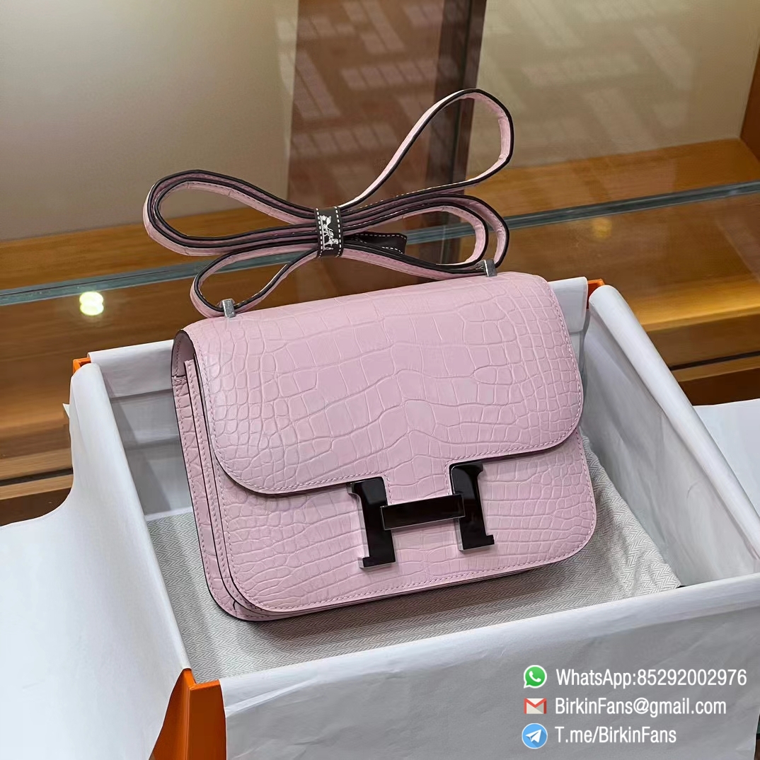 Best Fake Hermes Constance Bag 18cm Mauve Sylvestre X9 Alligator Crocodile Leather Matte Surface Silver Hardware Best Fake Hermes Constance Bag 18cm Mauve Sylvestre X9 Alligator Crocodile Leather Matte Surface Silver Hardware