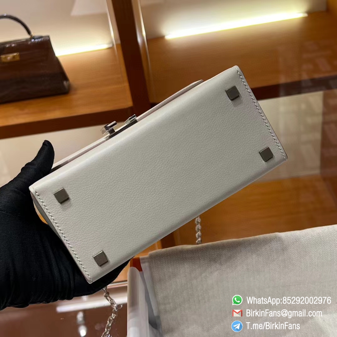 Best Replica Hermes Cinhetic Clutch Bag Craie 10 Evercolor Leather Top Handle Bags 5 Best Replica Hermes Cinhetic Clutch Bag Craie 10 Evercolor Leather Top Handle Bags 5